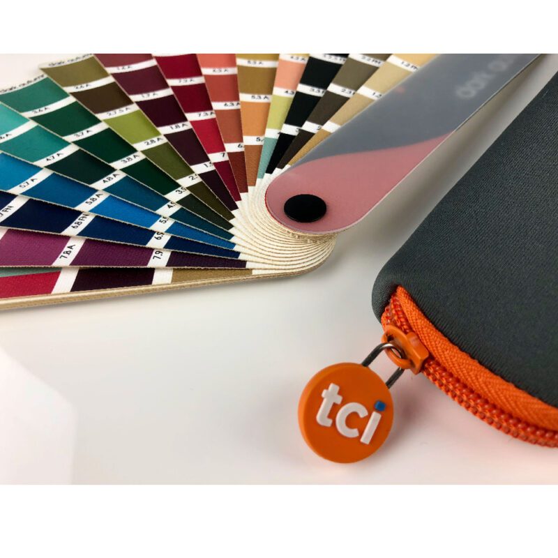 TCI palette fan with carrying case.